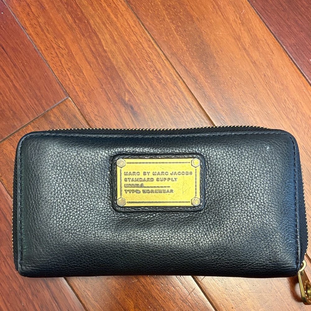 Marc by Marc Jacobs Black Wallet with Gold Plate